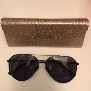 Diff x Jesse James Decker Dash Sunglasses